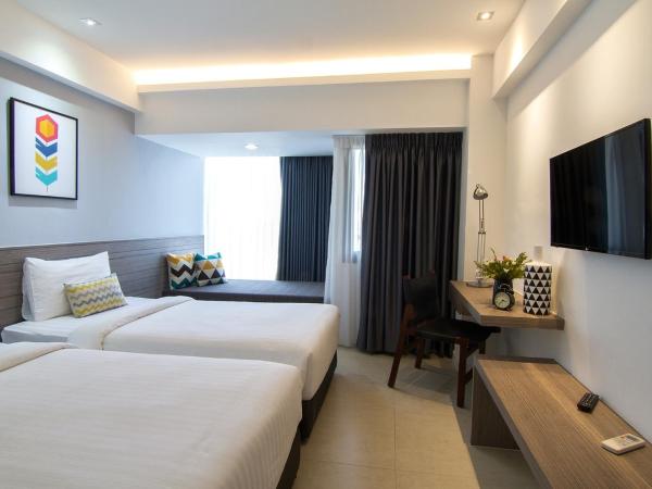 Bossotel Chiang Mai : photo 6 de la chambre chambre double ou lits jumeaux supérieure moderne