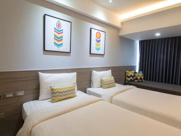 Bossotel Chiang Mai : photo 10 de la chambre chambre double ou lits jumeaux supérieure moderne