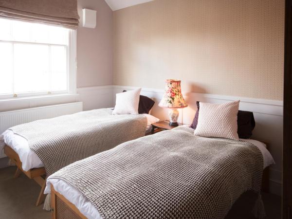 Bournville House & Cafe : photo 4 de la chambre chambre deluxe double ou lits jumeaux