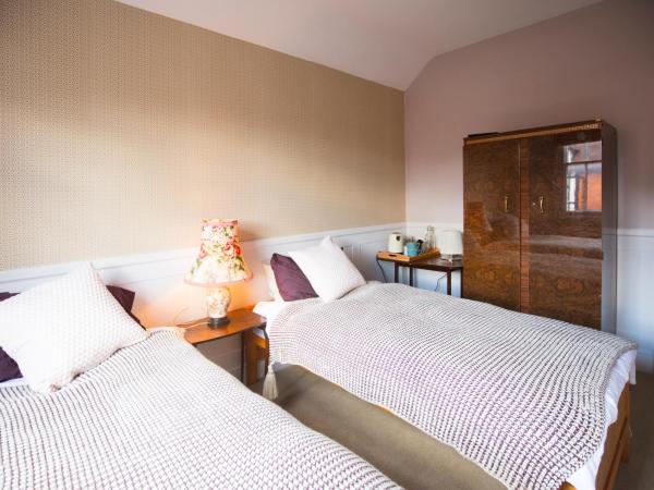 Bournville House & Cafe : photo 1 de la chambre chambre deluxe double ou lits jumeaux