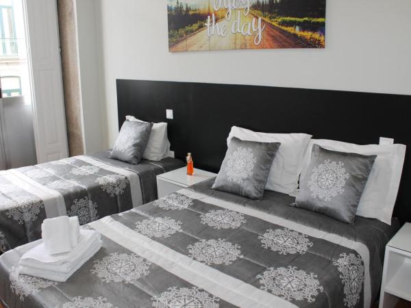 Lunar Guest House : photo 1 de la chambre chambre triple