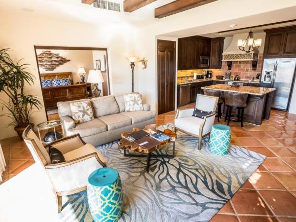 Hacienda Beach Club & Residences : photo 1 de la chambre hébergement 1 chambre dans résidences - vue sur port de plaisance