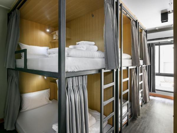 Travelier Hostel : photo 1 de la chambre lit dans dortoir mixte de 6 lits