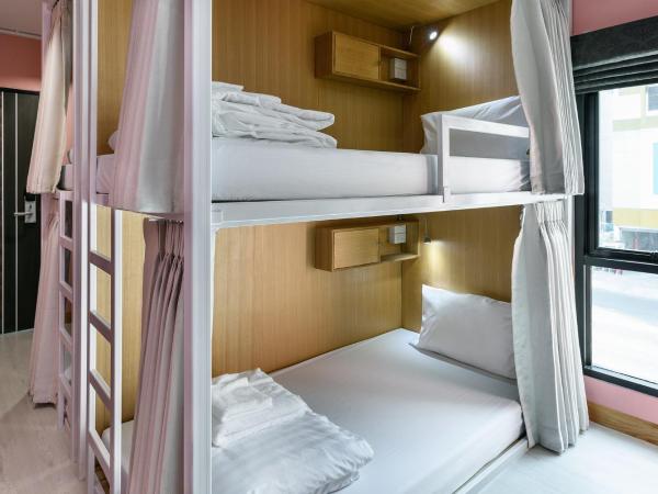 Travelier Hostel : photo 1 de la chambre lit dans dortoir pour femmes de 4 lits