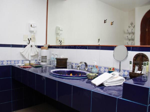 Hotel La Mansion del Sol : photo 3 de la chambre chambre lit king-size