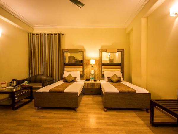 The Suncourt Hotel Yatri : photo 4 de la chambre chambre double exécutive
