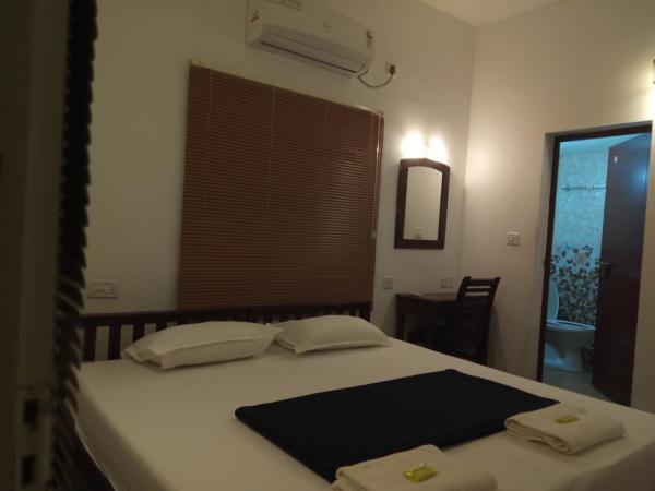 Janatha Homestay : photo 8 de la chambre chambre double ou lits jumeaux Économique