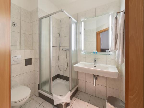 Hotel Lucia : photo 8 de la chambre offre spéciale - chambre double