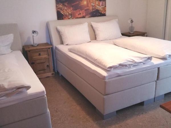 Hotel Haus Frieling : photo 1 de la chambre chambre triple