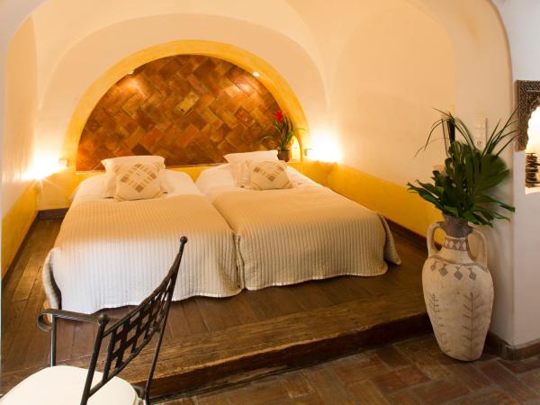 Hôtel Le Belvédère : photo 1 de la chambre suite - vue sur jardin