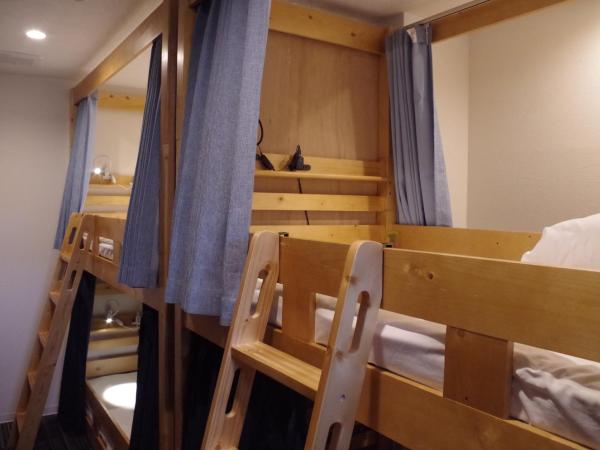 Guesthouse POPTONE : photo 5 de la chambre lit superposé dans dortoir mixte