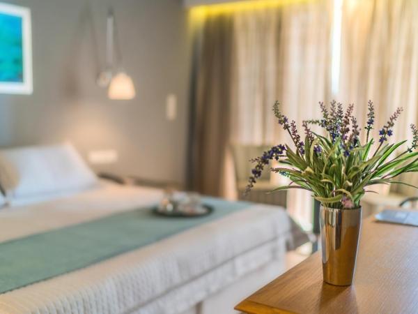 Swell Boutique Hotel : photo 1 de la chambre suite exécutive avec piscine privée et sauna - vue sur mer