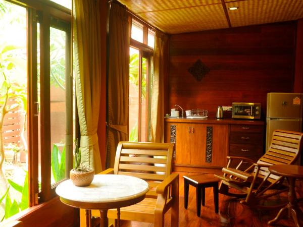 Ruenkanok Thaihouse Resort : photo 2 de la chambre villa de luxe