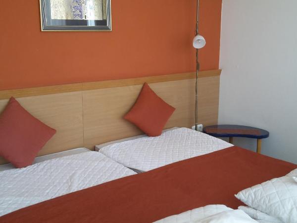 Berg Toboz Panzió : photo 4 de la chambre chambre triple