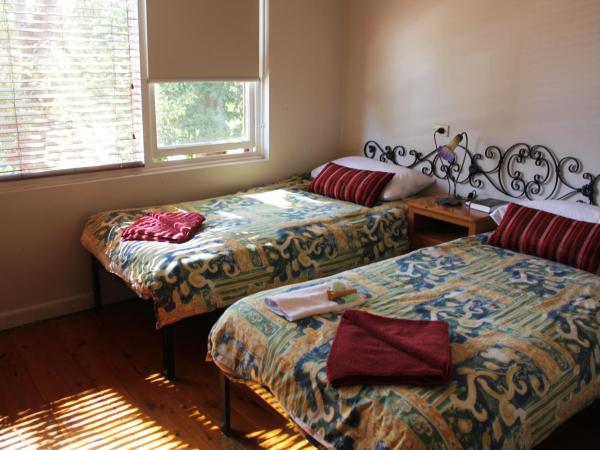 Burwood Bed and Breakfast : photo 1 de la chambre chambre lits jumeaux avec salle de bains privative