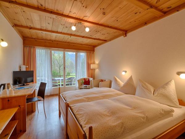 Neuhaus Golf- & Strandhotel : photo 2 de la chambre chambre lits jumeaux supérieure avec balcon