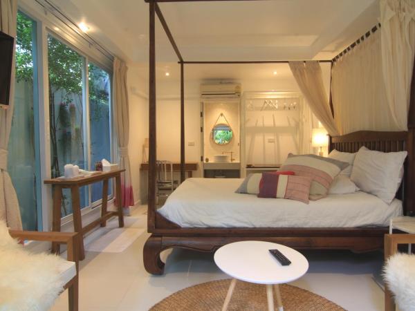 Changmoi House (Little Village) : photo 2 de la chambre chambre lit queen-size - vue sur jardin