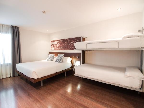 Petit Palace Marques Santa Ana : photo 2 de la chambre chambre quadruple (4 adultes)