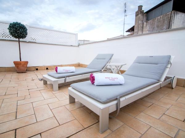 Petit Palace Marques Santa Ana : photo 9 de la chambre chambre double ou lits jumeaux avec terrasse