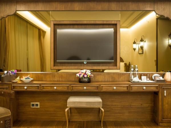 AJWA Sultanahmet - Preferred Hotels LVX Collection : photo 6 de la chambre chambre double deluxe - vue sur jardin vertical