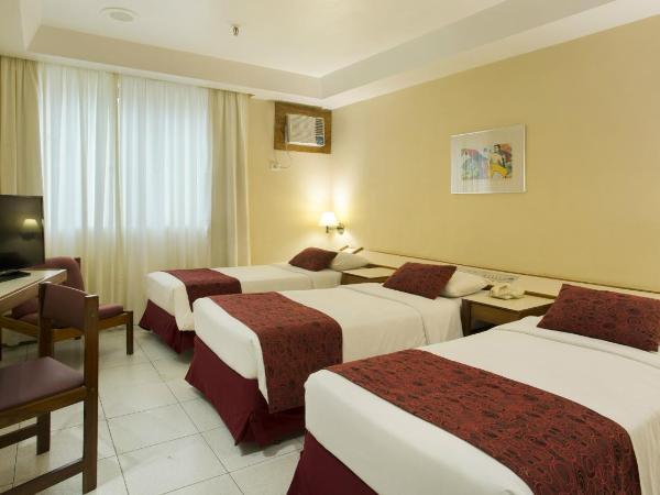 Hotel Atlântico Copacabana : photo 1 de la chambre chambre triple standard