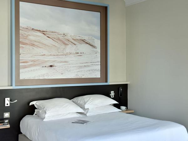 Hotel Spa Le Calendal : photo 5 de la chambre chambre double - accès spa réservé aux adultes