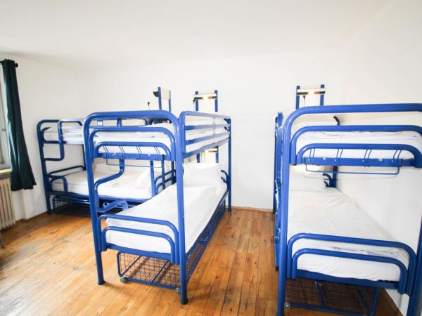 THE 4YOU Hostel & Hotel Munich : photo 5 de la chambre lit dans dortoir mixte de 12 lits