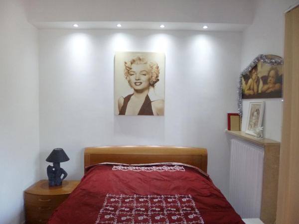 Alaska Rooms : photo 6 de la chambre chambre double avec salle de bains privative