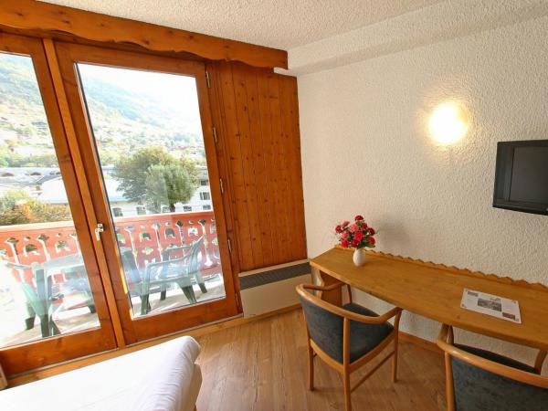 Hotel Les Chalets : photo 3 de la chambre chambre quadruple