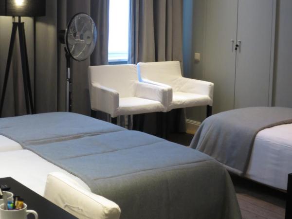 Hotel Alegria : photo 3 de la chambre grande chambre triple