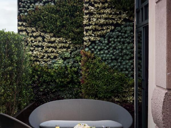 Marquis SkySuites : photo 2 de la chambre suite deluxe avec lit king-size