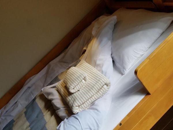 Guesthouse KYOTO COMPASS : photo 4 de la chambre chambre quadruple avec lits superposés