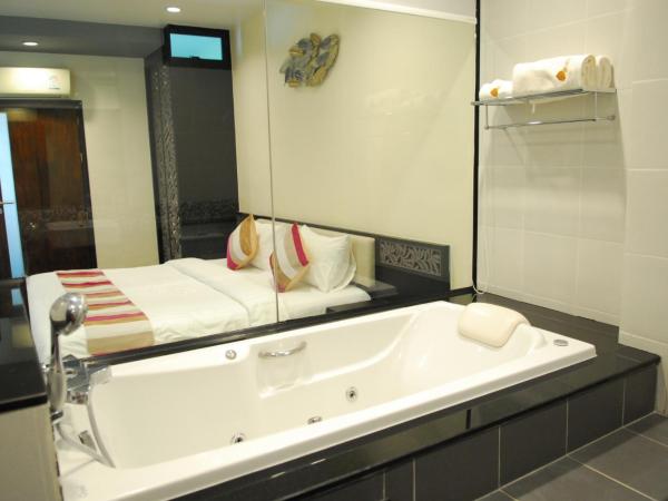 Monsane River Kwai Resort & Spa : photo 6 de la chambre suite standard - vue sur rivière