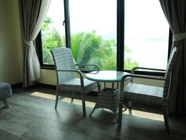 Monsane River Kwai Resort & Spa : photo 1 de la chambre suite standard - vue sur rivière