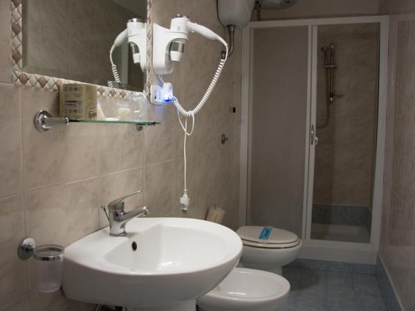 Hotel Le Orchidee : photo 6 de la chambre chambre double