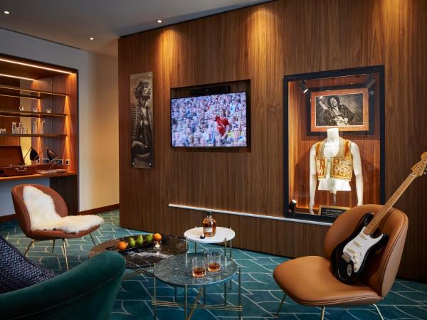 Hard Rock Hotel Davos : photo 3 de la chambre suite rockstar