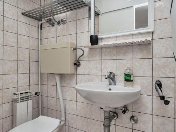 Casa Galleria Rica : photo 5 de la chambre chambre double - vue sur jardin