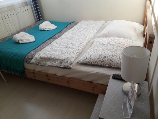 Pokoje Gościnne FRESCO : photo 5 de la chambre chambre double avec salle de bains commune