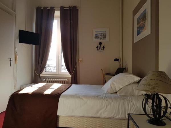Hôtel Bistrot Le Marceau : photo 1 de la chambre chambre simple