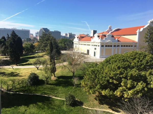 Hotel Miraparque : photo 9 de la chambre chambre double ou lits jumeaux - vue sur parc