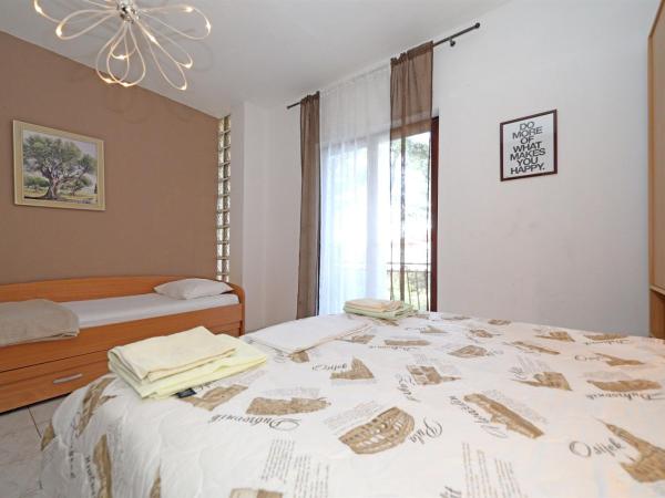 Rooms Jeriko : photo 2 de la chambre chambre triple avec balcon