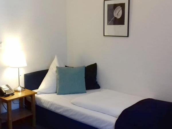 Badischer Hof : photo 3 de la chambre chambre simple