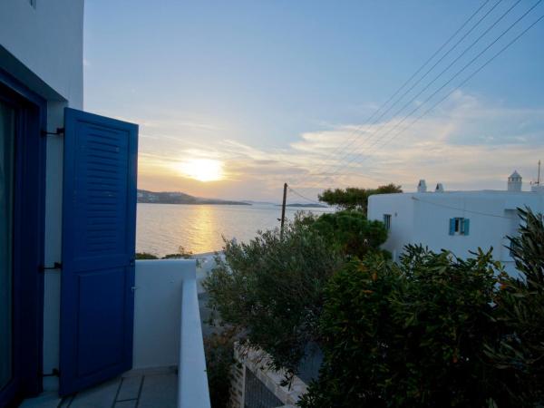 Hotel Adonis : photo 6 de la chambre chambre supérieure - vue sur mer