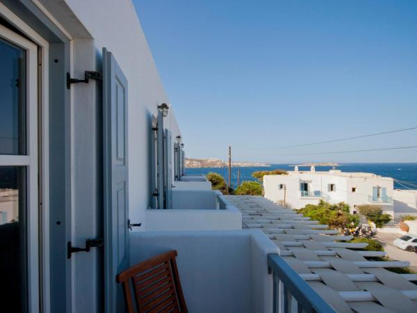 Hotel Adonis : photo 7 de la chambre chambre supérieure - vue sur mer