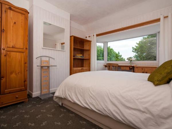 Comfortable rooms : photo 3 de la chambre chambre double - vue sur jardin