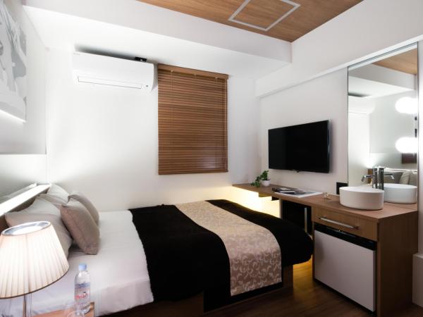 Hills Hotel Gotanda : photo 4 de la chambre chambre double supérieure avec douche