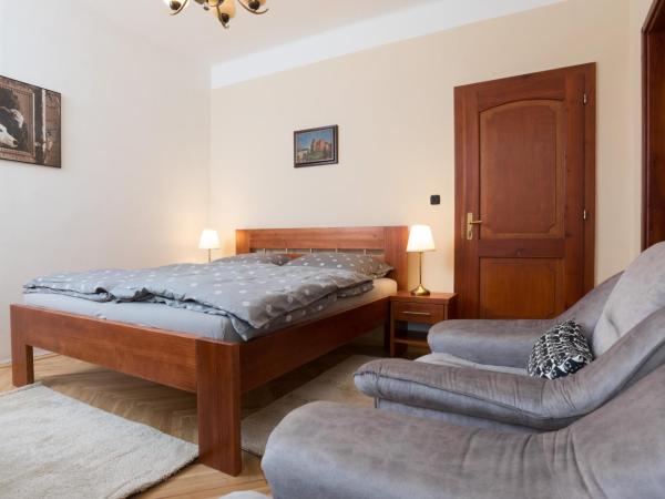 Pension Ibérica : photo 3 de la chambre appartement deluxe