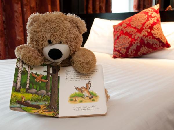 Flannery's Hotel : photo 10 de la chambre chambre familiale (2 adultes + 3 enfants)