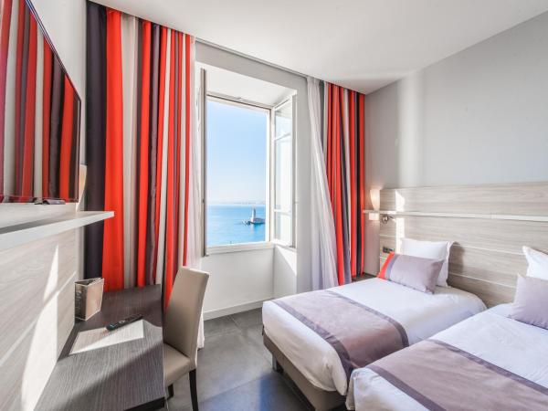 Hotel Le Saint Paul : photo 2 de la chambre  chambre lits jumeaux - vue sur mer