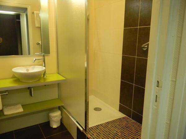 Brit Hotel Cahors - Le France : photo 3 de la chambre chambre double supérieure